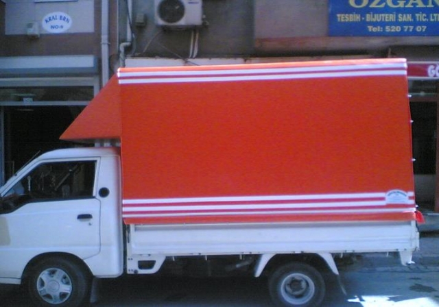 Kamyon Brandası